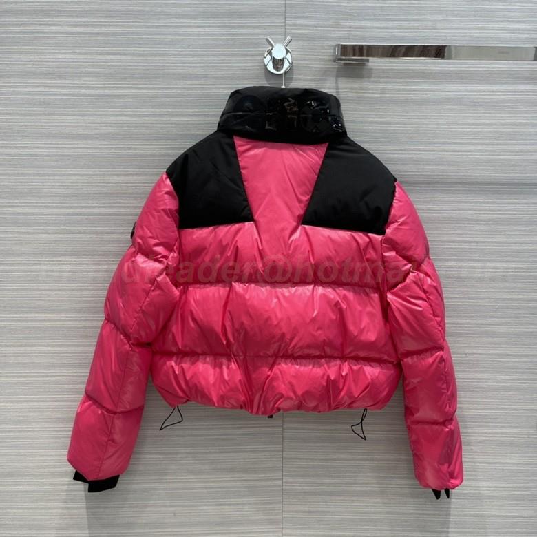 Moncler Women's Outwear 161